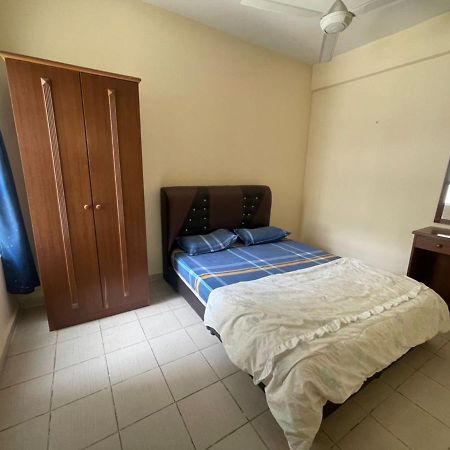 Fullhouse Marina View Villas Apartment Port Dickson Exterior foto